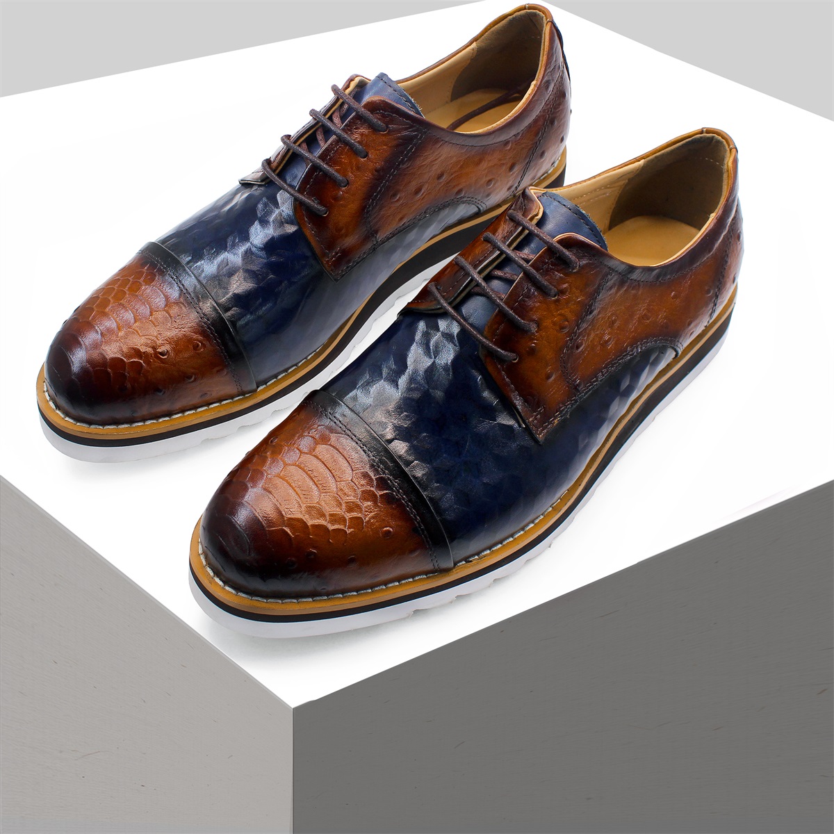 Luxury Men's Genuine Leather D - Men Formal Wear With Sneakers 评论和价格