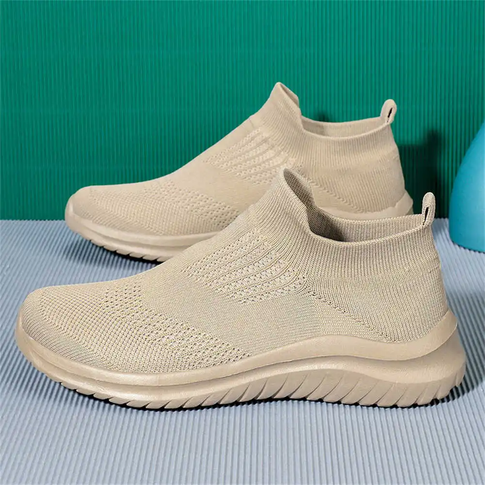 Beige Soft New Novelty Tennis  - Men Formal Wear Ideas 评论和价格